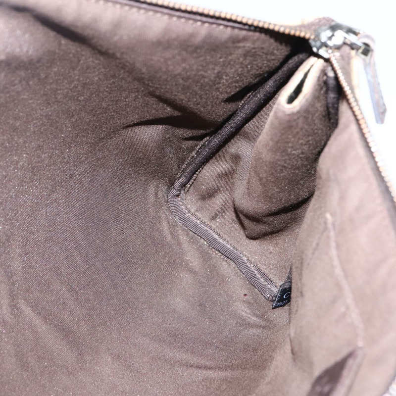 【日本直送】GUCCI GG Supreme 手拿包 PVC 米色 銀色 130653 正品 143310-17