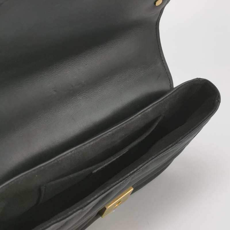 Louis Vuitton (LV) New Wave 牛皮純色Logo徽標單肩包-6