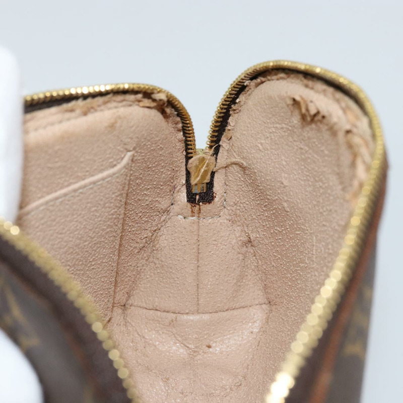 【日本直送】路易威登 Monogram Pochette 化妝包 PM M43998 LV Auth 143908-10