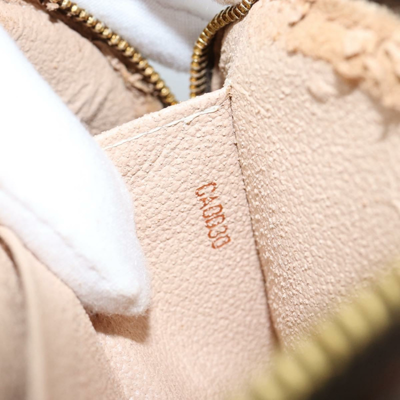 【日本直送】路易威登 Monogram Pochette 化妝包 PM M43998 LV Auth 143908-11