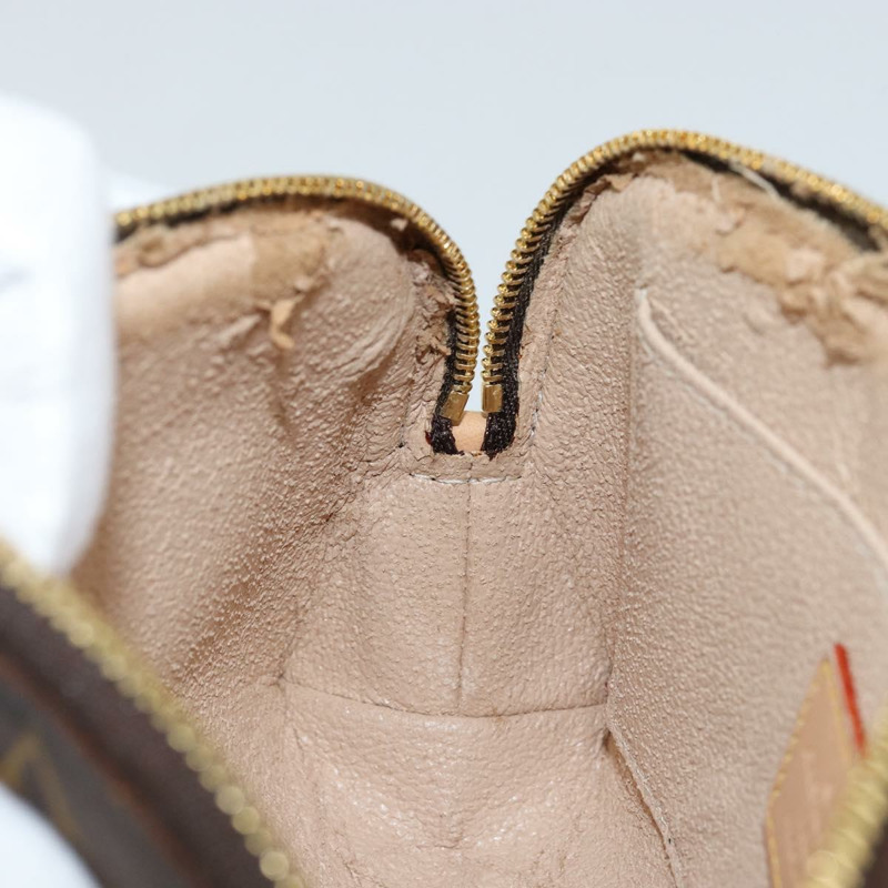 【日本直送】路易威登 Monogram Pochette 化妝包 PM M43998 LV Auth 143908-17