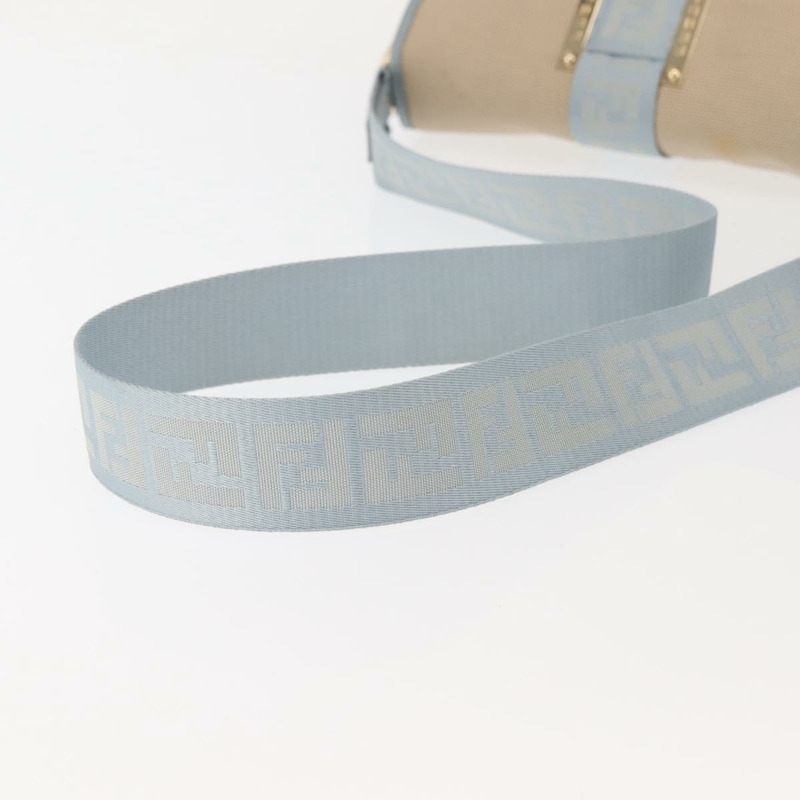 【日本直送】FENDI Zucca帆布肩背包 米色 金色 正品 144250-7