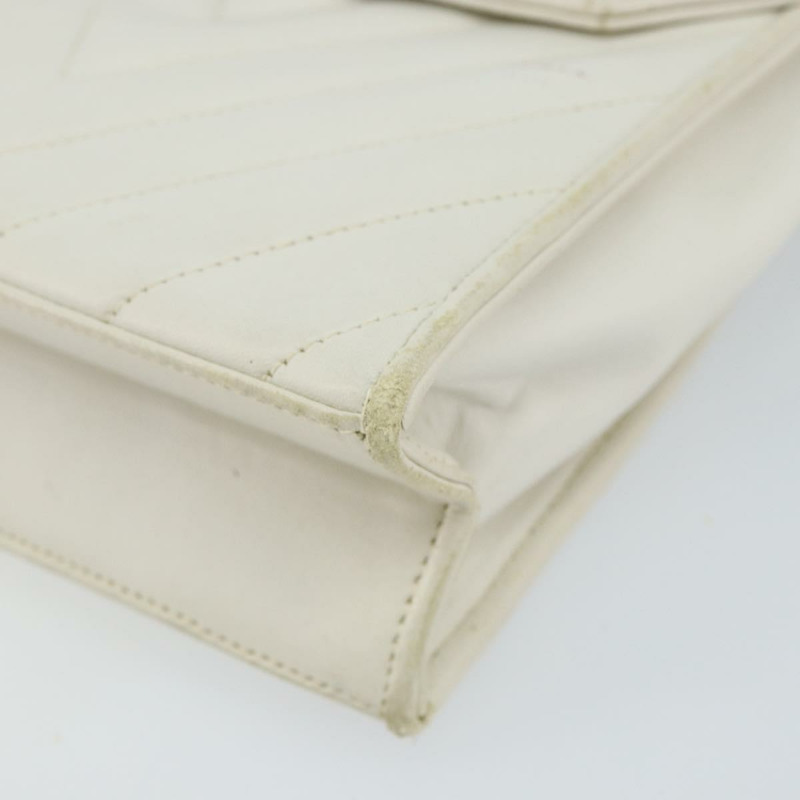 【日本直送】香奈兒 V 字縫線單肩包，羊皮，白色，金色，CC 標誌，正品編號 143656-13