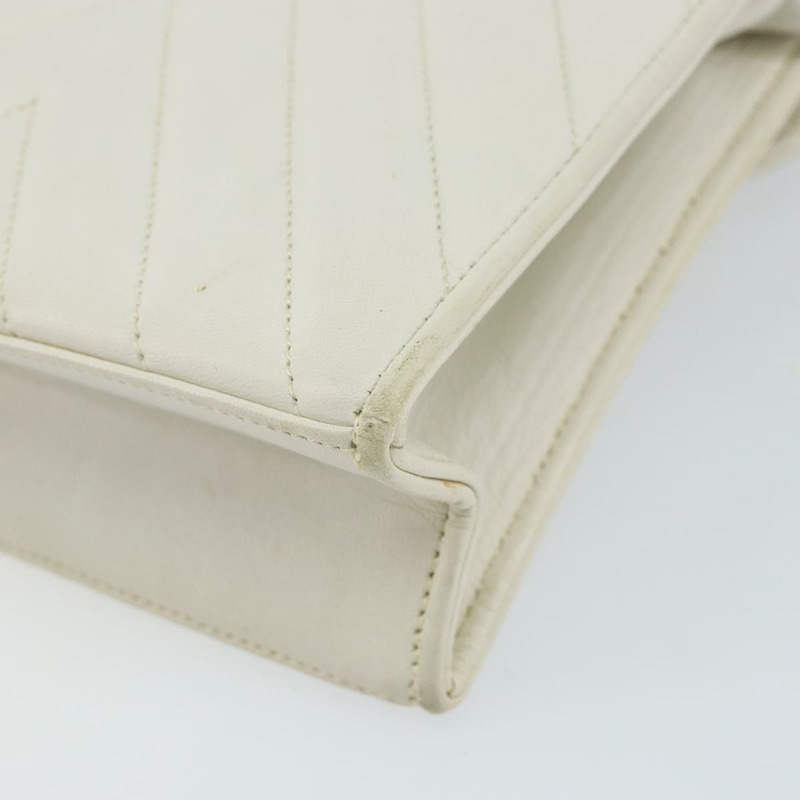 【日本直送】香奈兒 V 字縫線單肩包，羊皮，白色，金色，CC 標誌，正品編號 143656-14