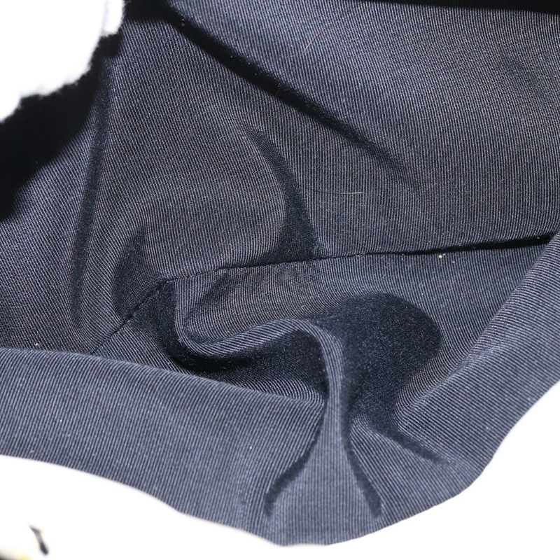 【日本直送】香奈兒鏈條肩背包 琺瑯奶油色 銀色 CC標誌 Auth 143658-22