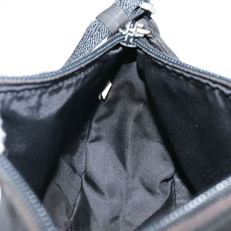 【日本直送】PRADA 尼龍黑色銀色配件包 Auth 145046-18