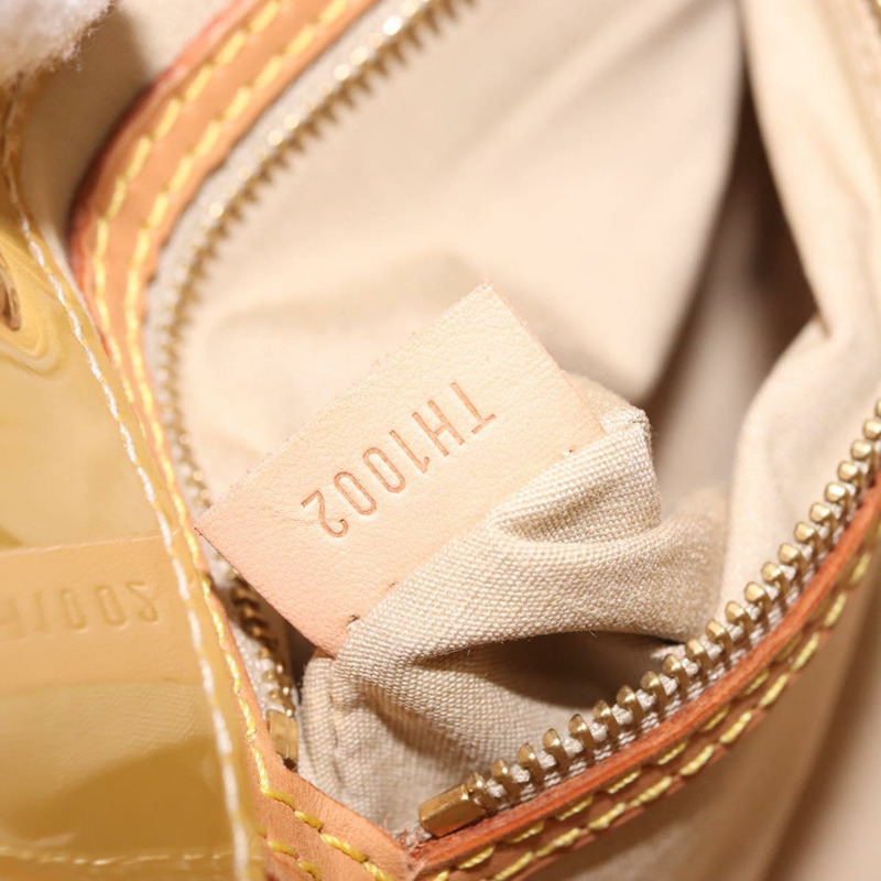 【日本直送】路易威登 Monogram Vernis Reade PM 手提包 米色 M91334 LV 正品 BA6409-11