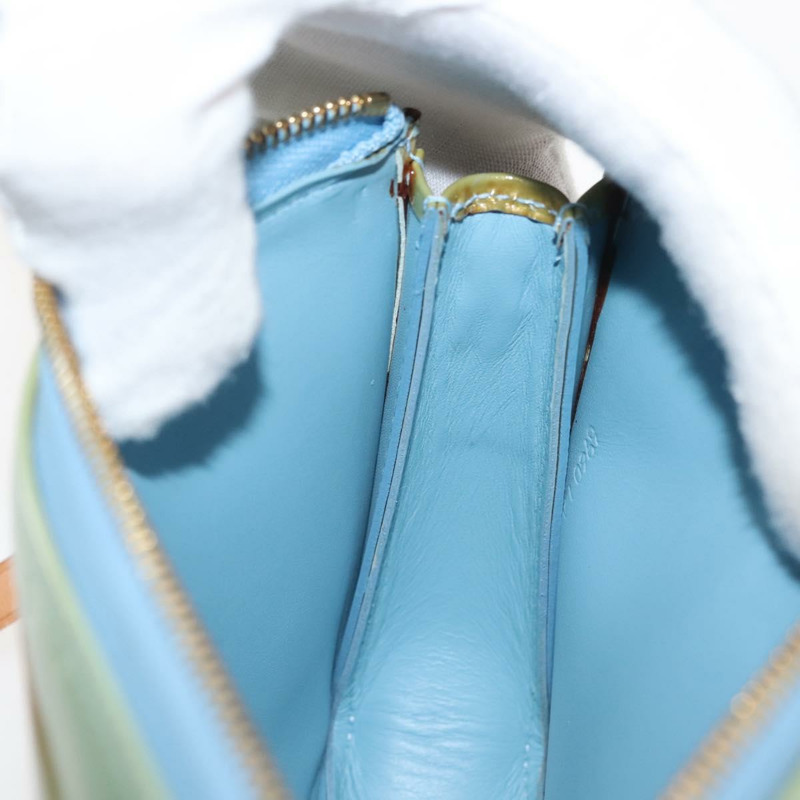 【日本直送】路易威登 Monogram Vernis Lexington 手拿包 淺藍色 M91011 LV Auth BA6411-19