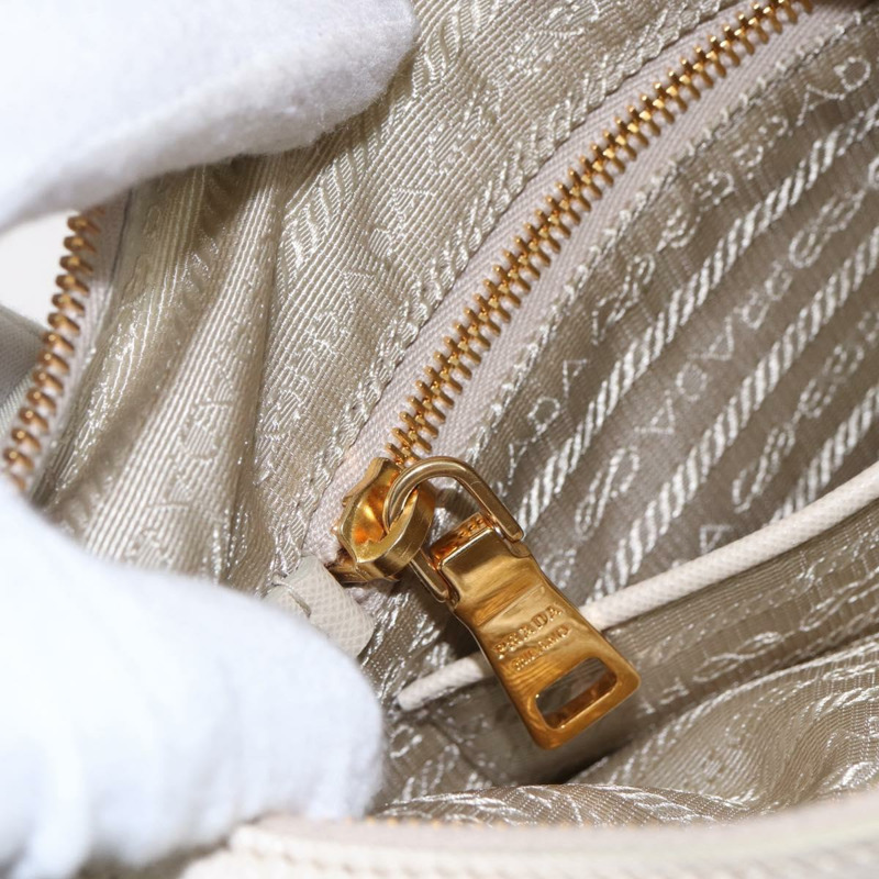 【日本直送】PRADA 尼龍皮革肩包 米色 金色 正品 145330-22