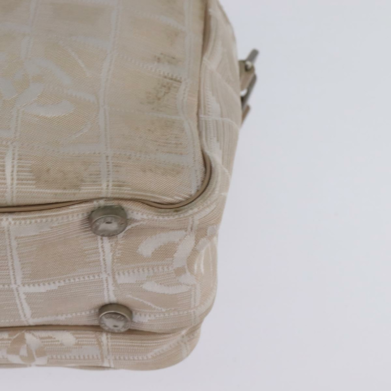 【日本直送】香奈兒新款旅行系列手袋 尼龍 兩用 米色 銀色 CC 標誌 Auth 145353-15