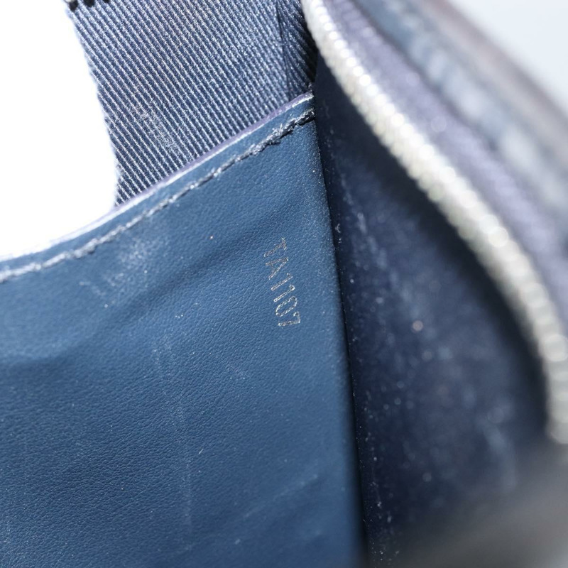 【日本直送】路易威登 Savanna Chapman Brothers Pochette Voyage 手袋 M66639 LV Auth 145706-10