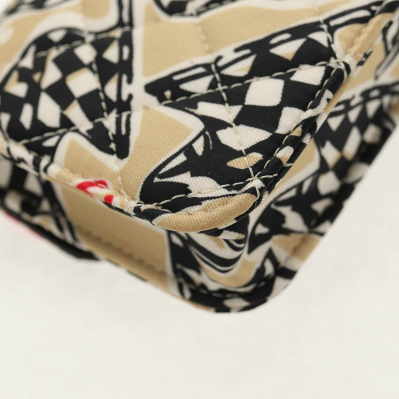 【日本直送】香奈兒鏈條方格紋絎縫手提包，緞面米色，金色雙C標誌，貨號145708A-17