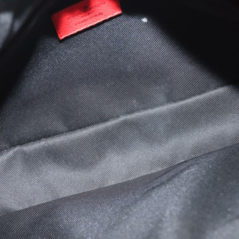 【日本直送】路易威登 Taigalama 戶外信差 PM 包 紅色 M30821 LV 正品 145805-11