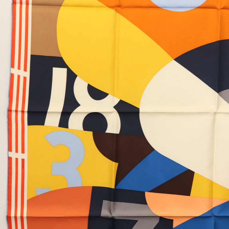 【日本直送】愛馬仕 Carre 90 絲巾 ""18-3-7"" 橙色 Auth 145562-4