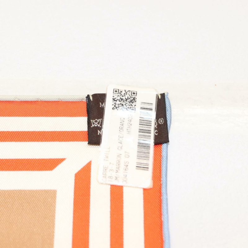 【日本直送】愛馬仕 Carre 90 絲巾 ""18-3-7"" 橙色 Auth 145562-10