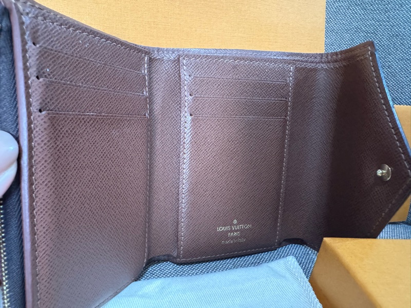 Louis Vuitton 專櫃大全配 老花經典短夾-12