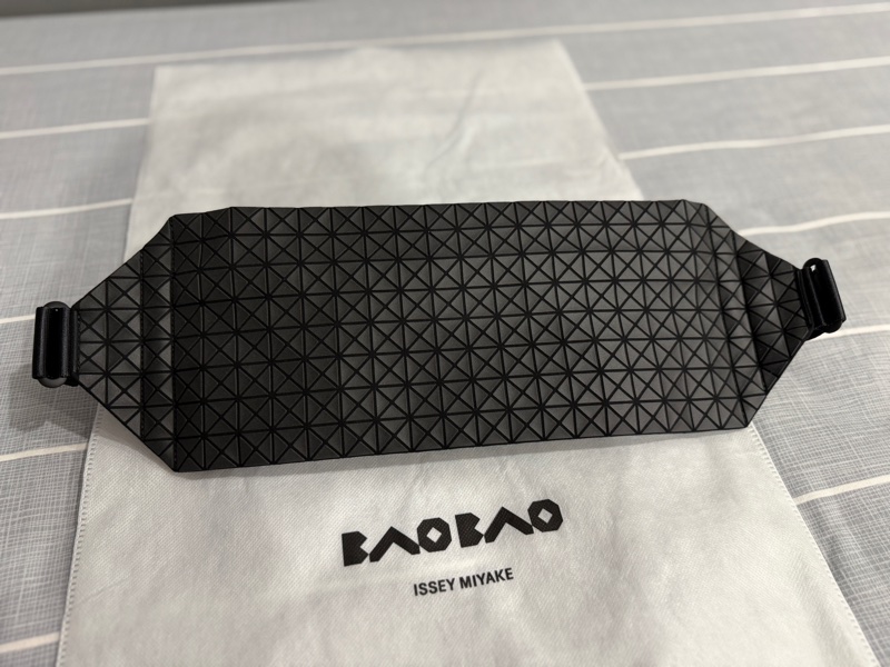BaoBao ISSEY MIYAKE 三宅一生 KURO系列黑色腰包-0