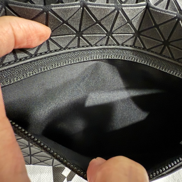 BaoBao ISSEY MIYAKE 三宅一生 KURO系列黑色腰包-11