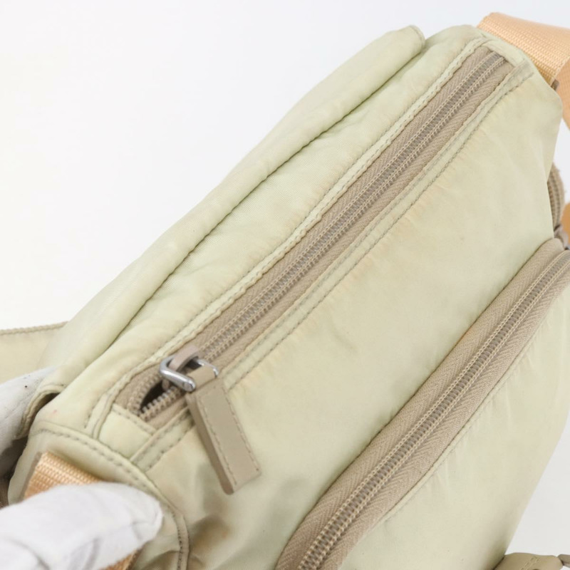 【日本直送】PRADA 尼龍米色單肩包 正品 ki5997-9