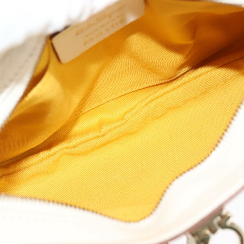 【日本直送】Salvatore Ferragamo Gancini 手提包 皮革 2way 白金 Auth 147238-10