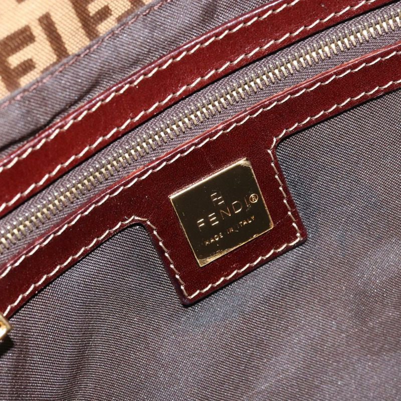 【日本直送】FENDI Zucchino帆布Mamma Baguette單肩包琺瑯米色金色正品 146481-19