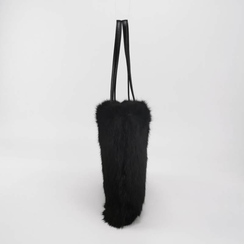 Burberry 牛皮純色毛絨手提包-3