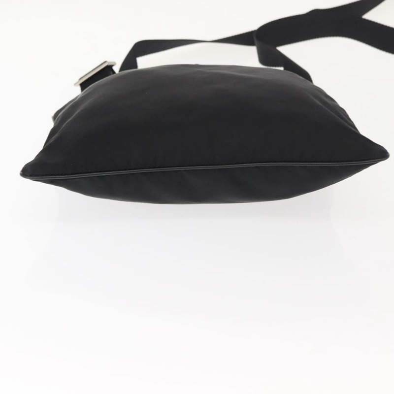 【日本直送】PRADA 黑色尼龍肩背包 正品 ep11334-4