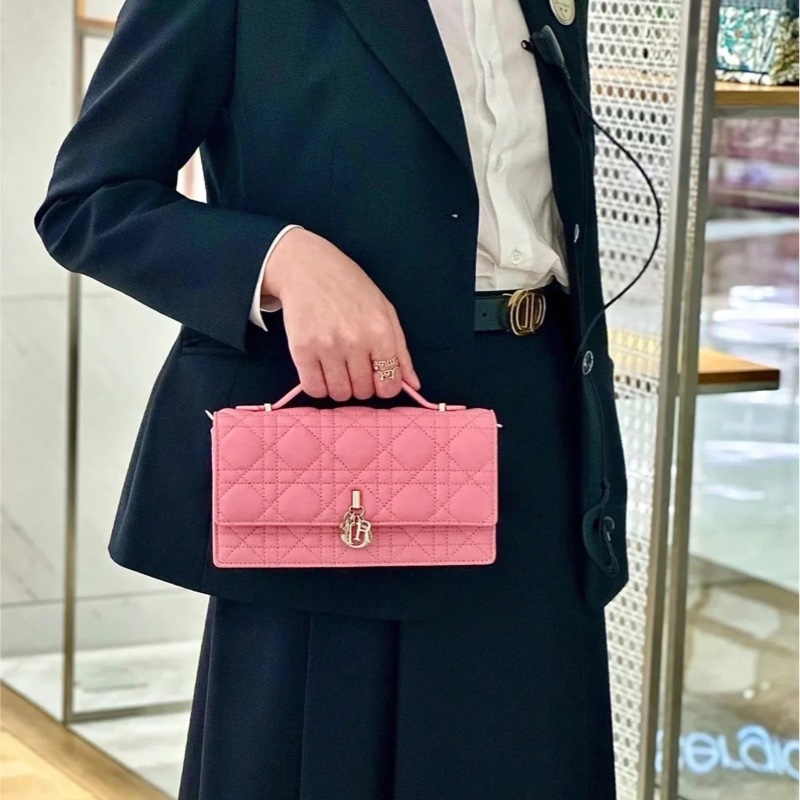 莉亞精品♡ miss dior手提鏈條包 粉 全新閒置-1