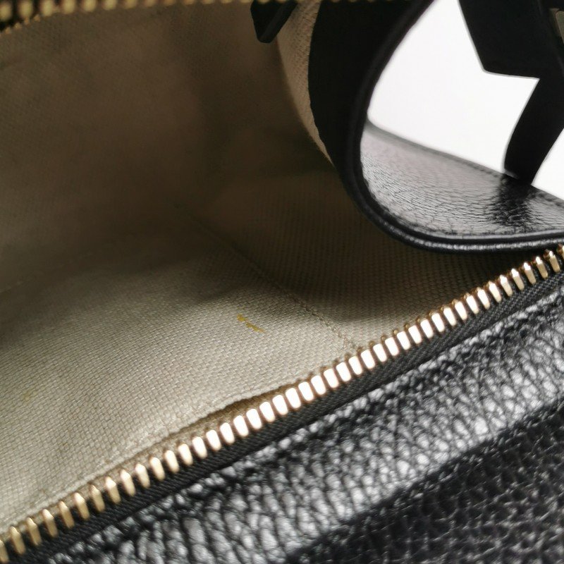 Gucci Soho 牛皮純色壓紋雙G殺手包斜挎包單肩包 9.8新-9