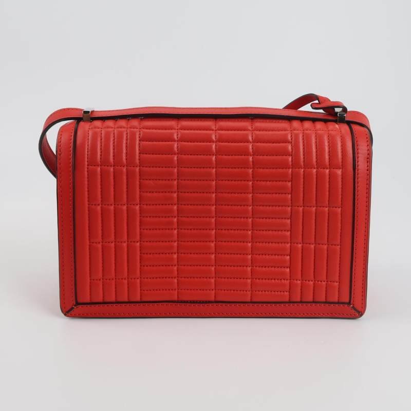 Loewe Barcelona 中號 羊皮純色三角形封扣斜挎包單肩包-4