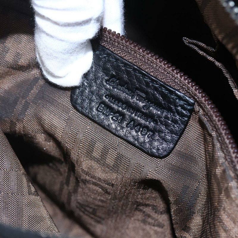 【日本直送】Salvatore Ferragamo Gancini 手袋 皮革 黑色 銀色 正品 147518-11