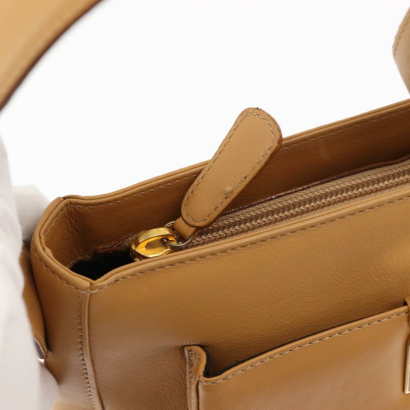 【日本直送】Salvatore Ferragamo 皮革肩背包 米色 金色 正品 gh1110-9