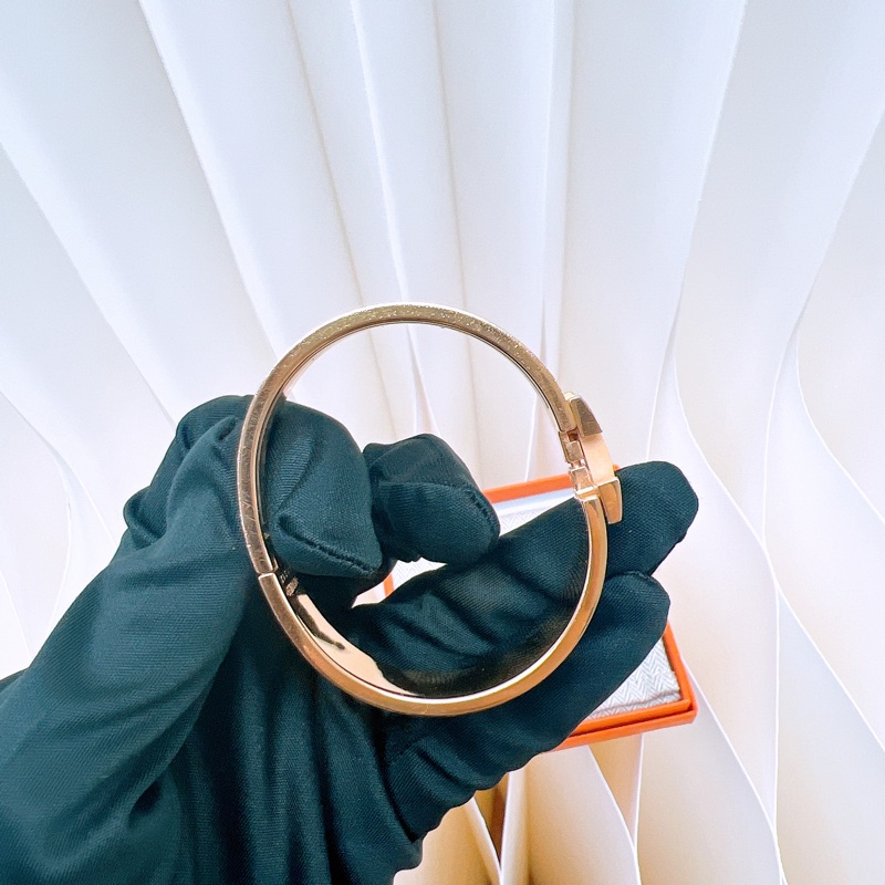 Hermes clic h pm 白金手環-6