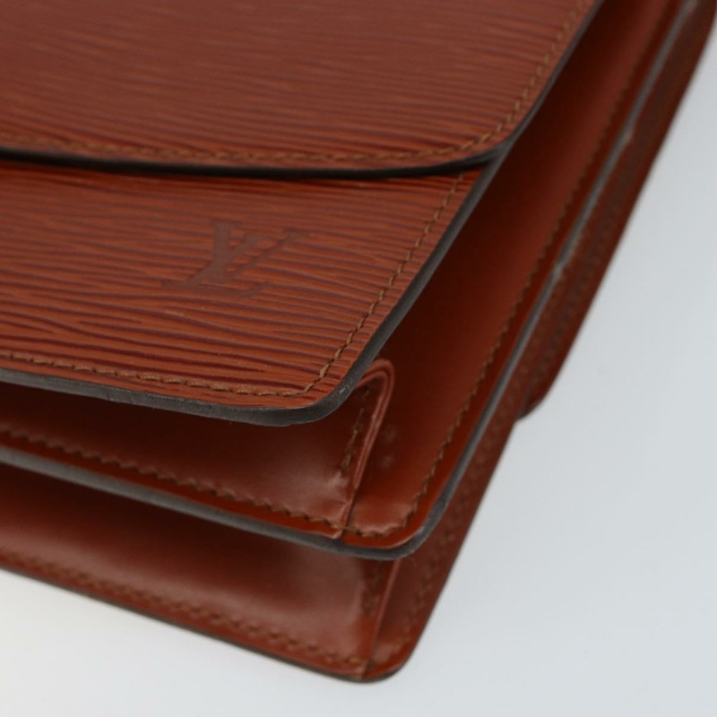 【日本直送】路易威登 Epi Grenel 棕色肯亞 M52363 LV 正品 gh1061-8