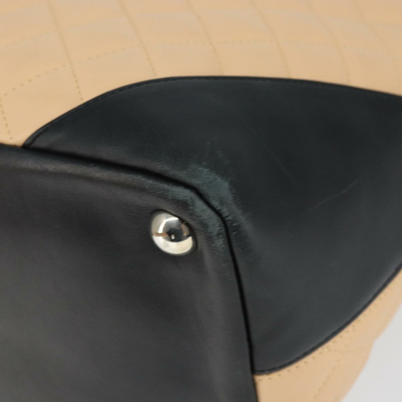 【日本直送】香奈兒 Cambon Line 馬特拉斯手提包小羊皮米色銀色 CC 正品 149221-8