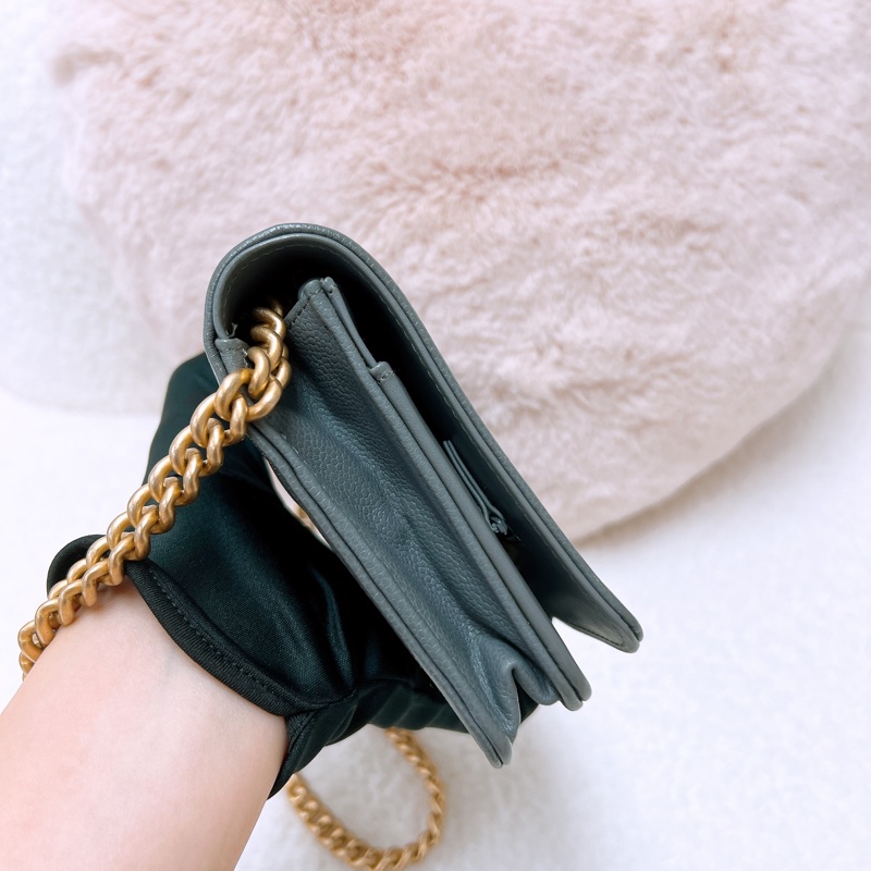 Chanel boy woc 灰色牛皮鏈條包-5