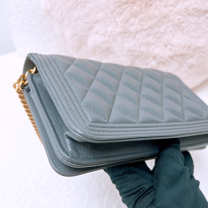 Chanel boy woc 灰色牛皮鏈條包-8