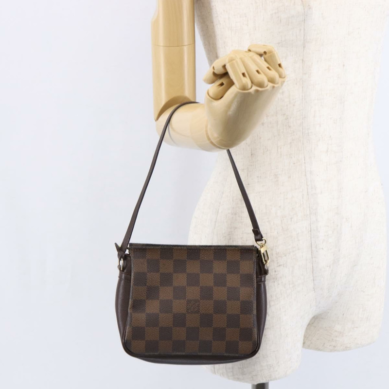 【日本直送】路易威登 Damier Ebene Trousse 化妝包 N51982 LV 正品 150145-20