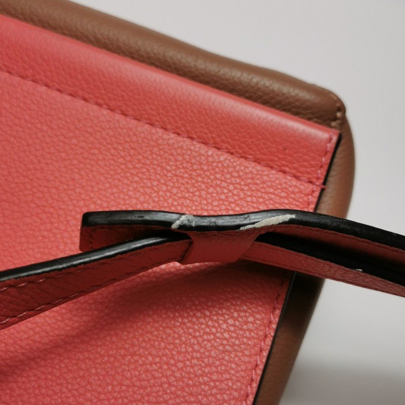 Louis Vuitton (LV) Lockme 牛皮拼色LV轉鎖斜挎包單肩包-20