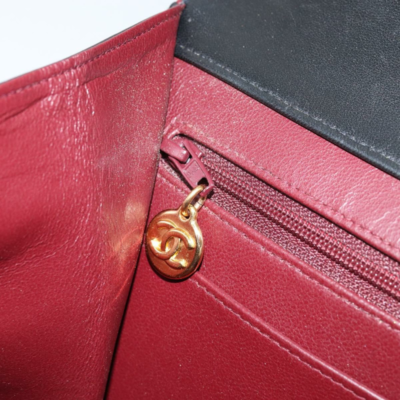 【日本直送】香奈兒 2.55 Matelasse 手提包,羊皮材質,黑色,金色雙C標誌,正品編號 148464-19