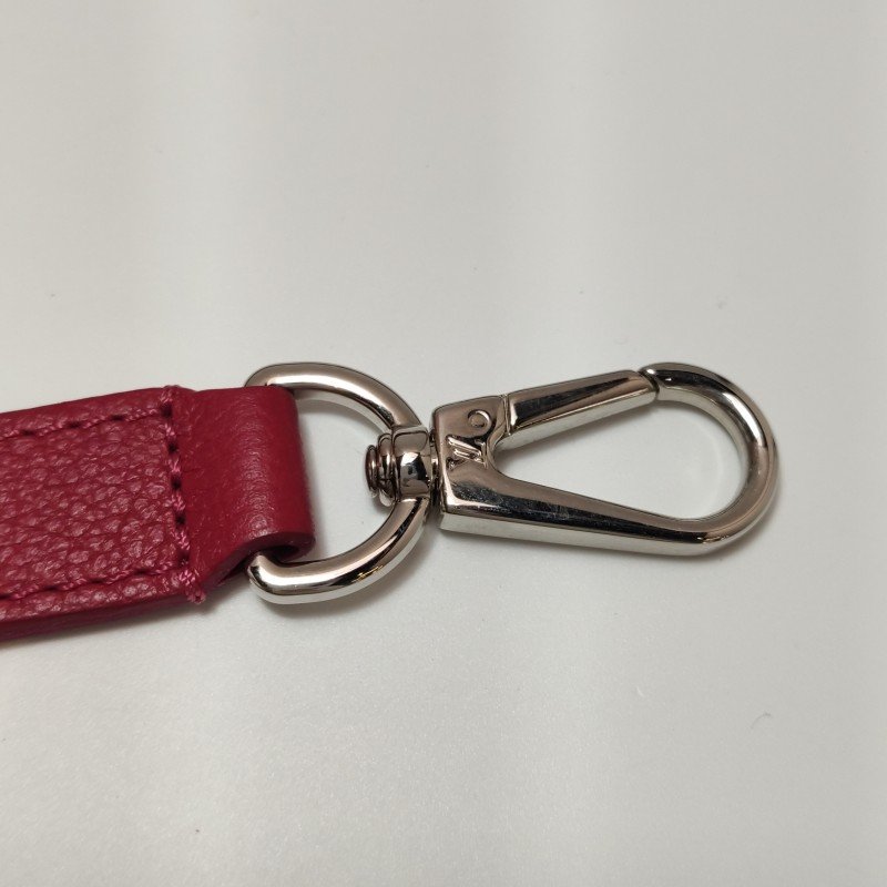 Louis Vuitton (LV) Lockme 牛皮拼色LV轉鎖斜挎包單肩包-10