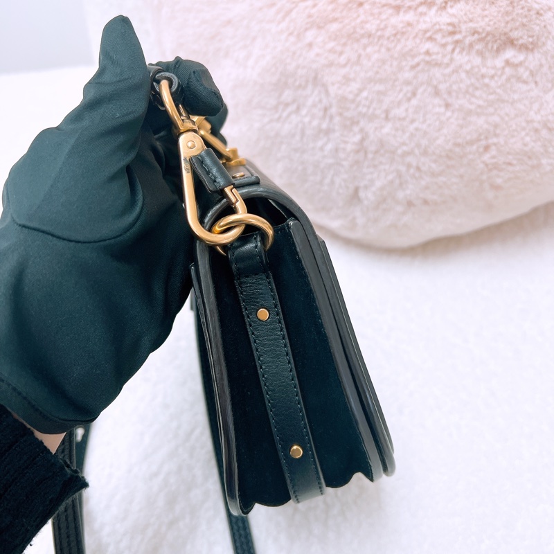 Chloe nile 小號黑色圓環包-6