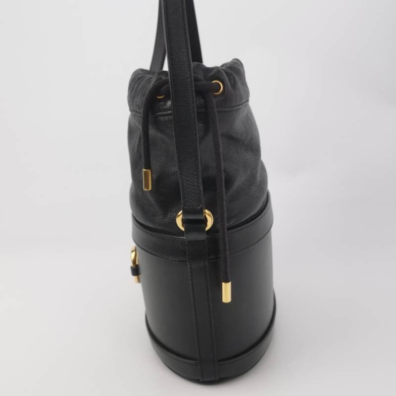 Gucci 1955小號牛皮純色馬銜扣水桶包斜挎包單肩包-2