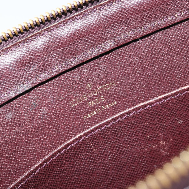 【日本直送】路易威登 Taiga Baikal 手拿包 Acajou M30186 LV Auth bs30620-16