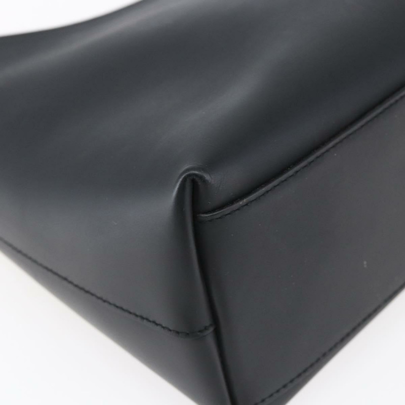 【日本直送】GUCCI 黑色皮革單肩包 001 3778 1705 正品編號 147857-10