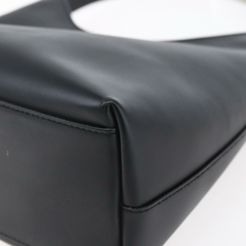 【日本直送】GUCCI 黑色皮革單肩包 001 3778 1705 正品編號 147857-11