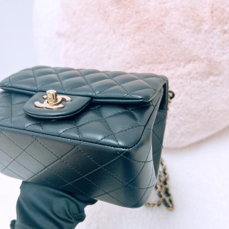 全新 Chanel 黑金方胖子 cf 17-2