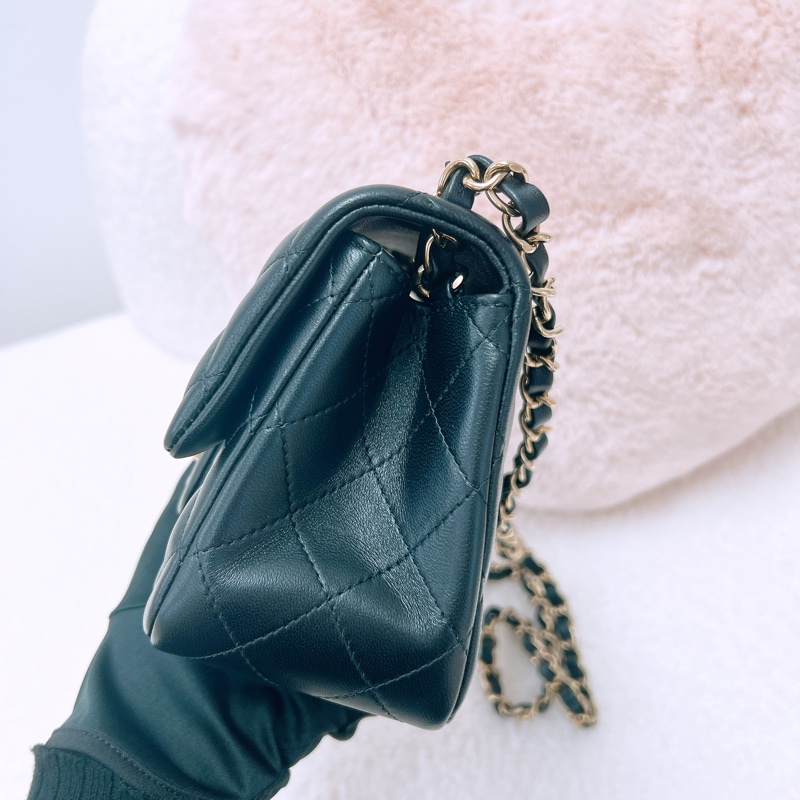 全新 Chanel 黑金方胖子 cf 17-4