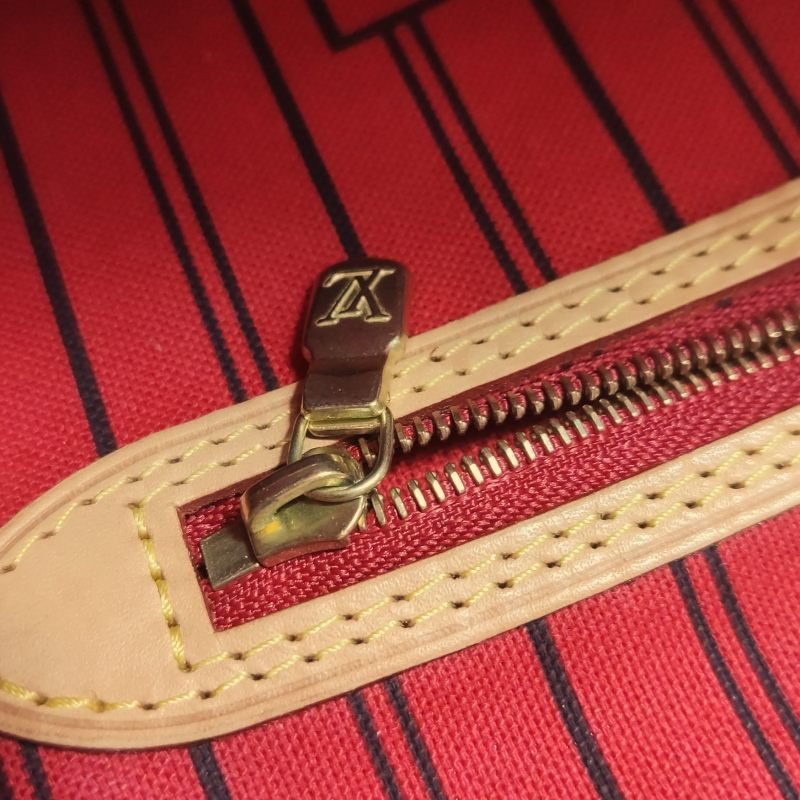 Louis Vuitton (LV) Neverfull 中號 植鞣革Monogram印花束帶子母包單肩包 芯片款-11