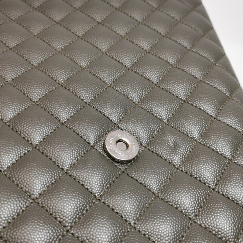 Saint Laurent Envelope大號牛皮純色絎縫YSL標誌單肩包-13